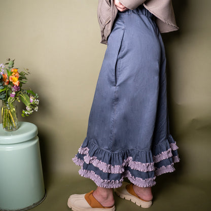 Bloomed Ash Garden Pant - Medium