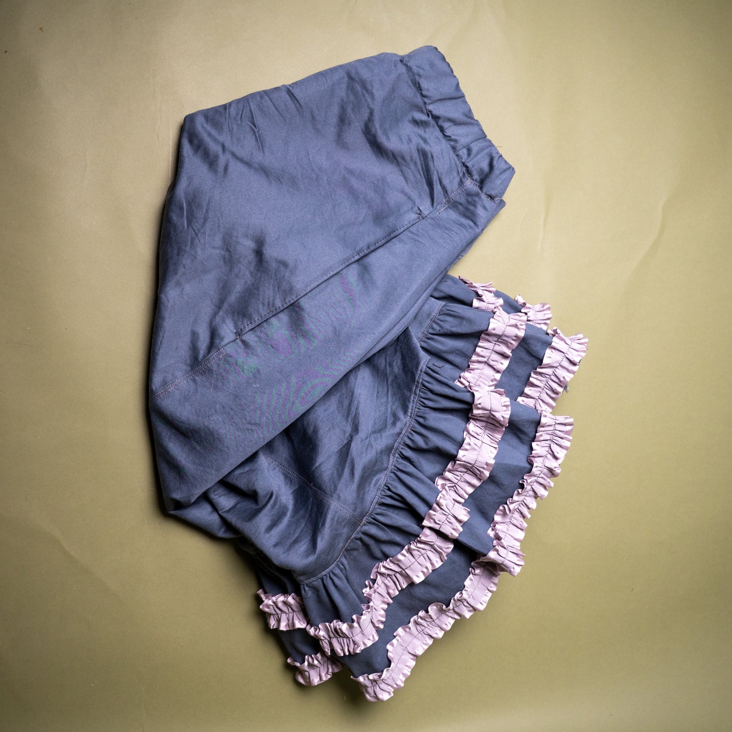 Bloomed Ash Garden Pant - Medium